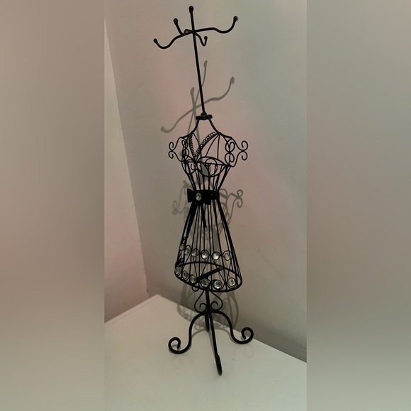 Jewelry storage - Picture 6 of 16